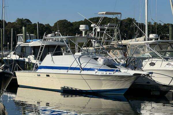 29-ft-Luhrs-1986-- Kittery Maine United States  yacht for sale