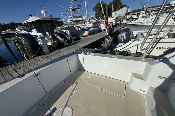 29ft Luhrs Yacht For Sale