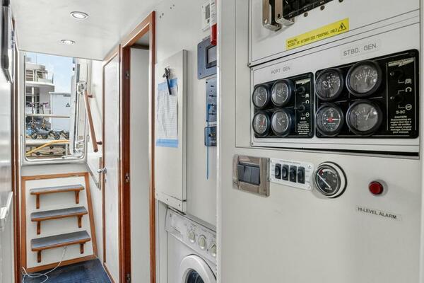 ARLENE 76ft Horizon Yacht For Sale