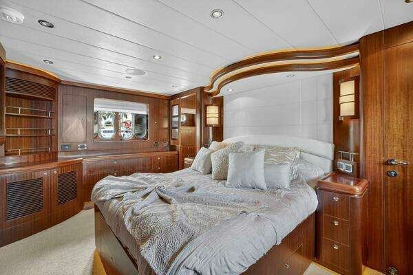 Horizon  Yacht For Sale