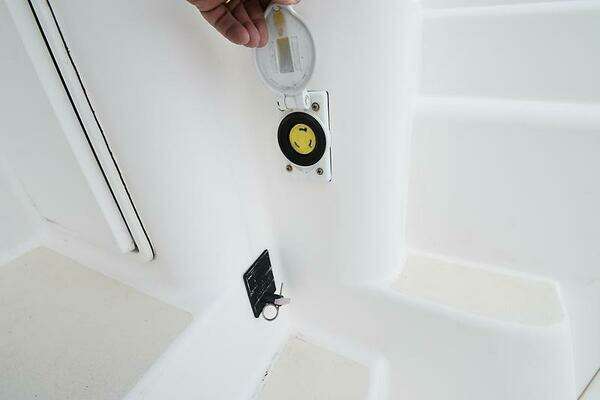 Ocean 46 Super Sport Yacht For Sale