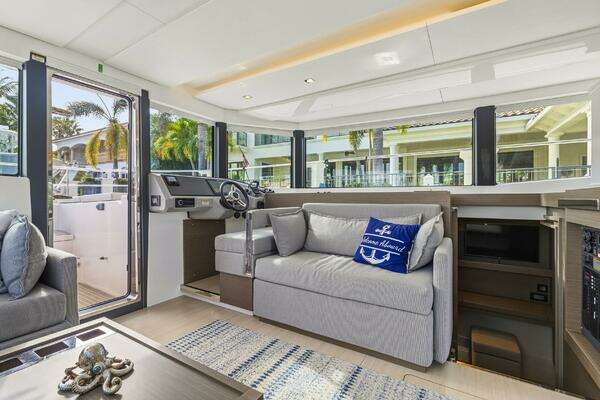 Leopard 46 PC Yacht For Sale