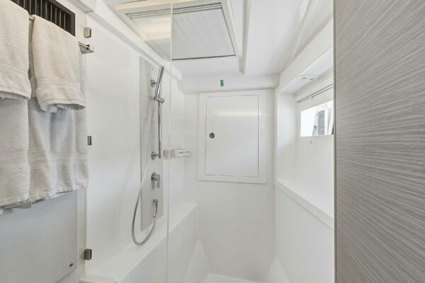 Better Now 46ft Leopard Yacht For Sale