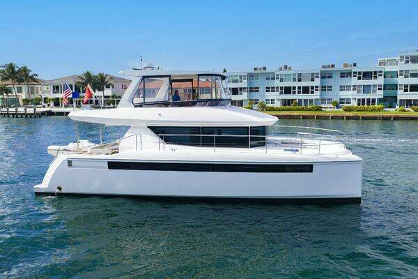 Leopard 46 PC Yacht For Sale