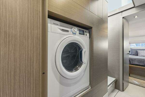 Leopard 46 PC Yacht For Sale