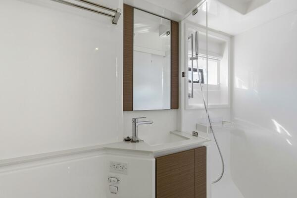 Better Now 46ft Leopard Yacht For Sale