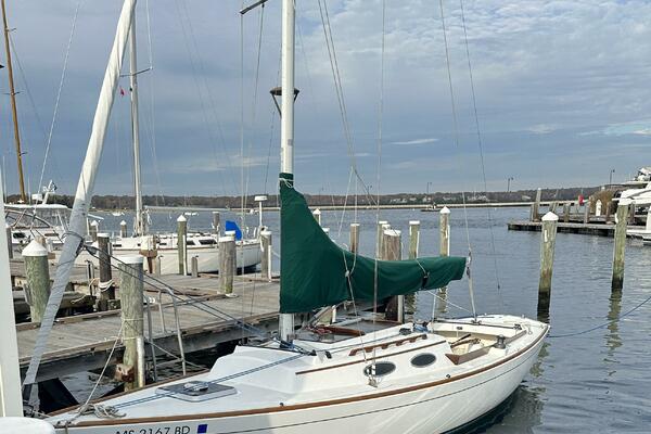 Aria 28ft Alerion Yacht For Sale