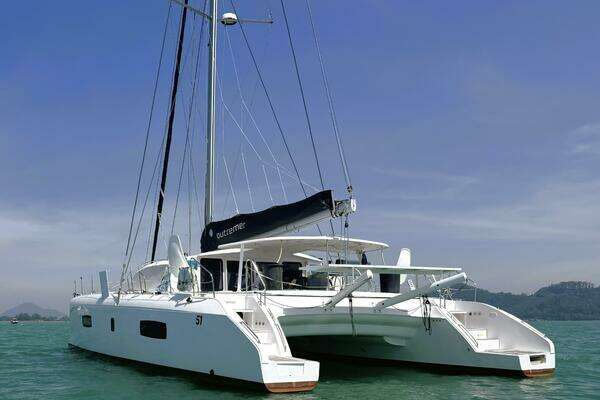 Sailboat 51 Inverted Bow Yacht For Sale