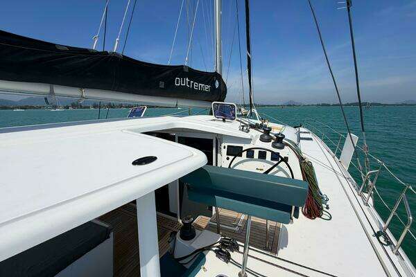 Sailboat 51 Inverted Bow Yacht For Sale
