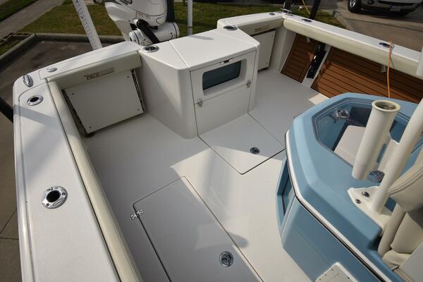 2023 Pathfinder 2700 Open