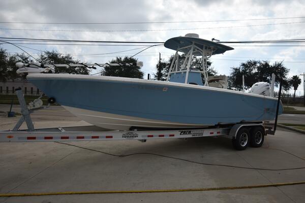 2023 Pathfinder 2700 Open