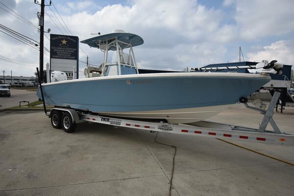 2023 Pathfinder 2700 Open