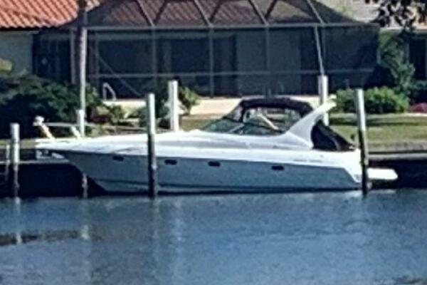 33ft Cruisers Yachts Yacht For Sale