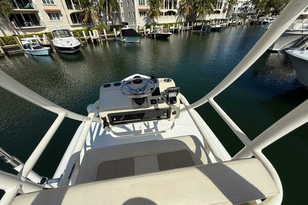 Gail Force 36ft Boston Whaler Yacht For Sale