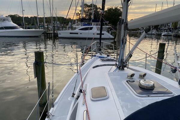 No Problem II 34ft Hunter Yacht For Sale