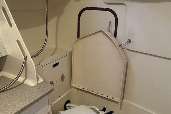 No Problem II 34ft Hunter Yacht For Sale