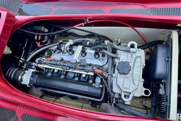 11ft Yamaha WaveRunner Yacht For Sale