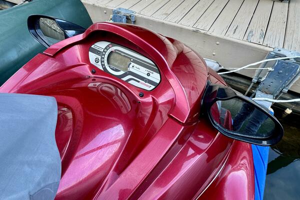 11ft Yamaha WaveRunner Yacht For Sale