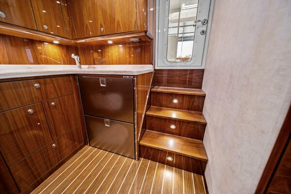 Damfino 46ft Viking Yacht For Sale