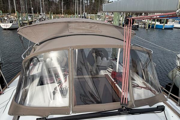 TAKE FIVE 41ft Jeanneau Yacht For Sale