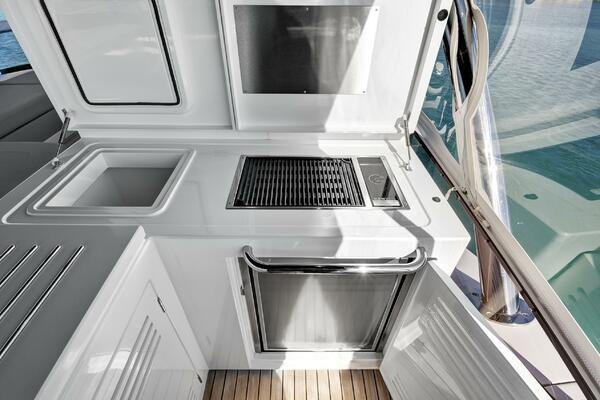 Misty K 76ft Sunseeker Yacht For Sale