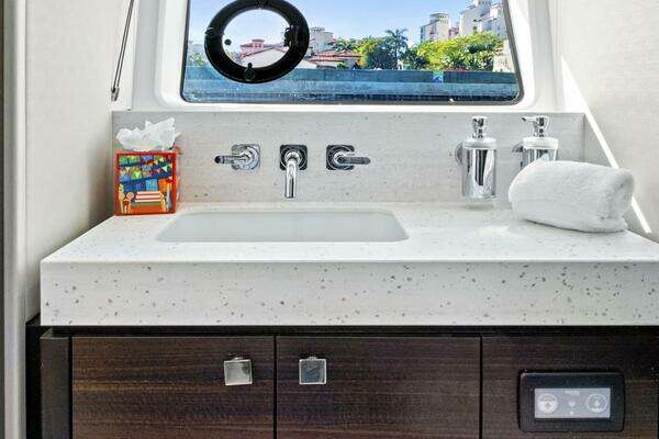 Sunseeker 76 Yacht Yacht For Sale