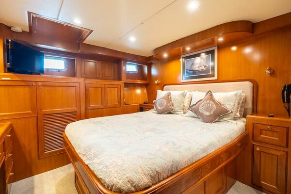 FREEDOM 54ft Offshore Yachts Yacht For Sale