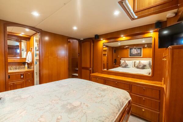 FREEDOM 54ft Offshore Yachts Yacht For Sale