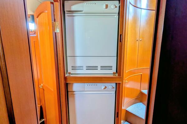 FREEDOM 54ft Offshore Yachts Yacht For Sale