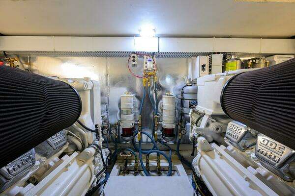 Ocean Yachts 57 Super Sport Yacht For Sale