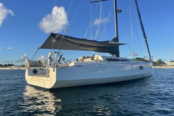 Hermes 40ft Pogo Yacht For Sale