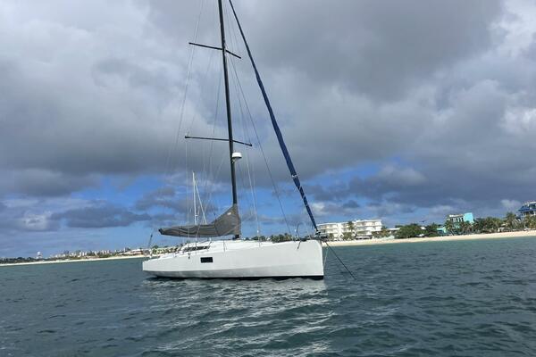 Hermes 40ft Pogo Yacht For Sale