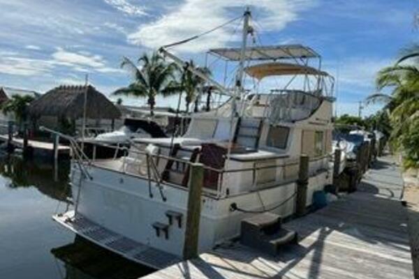 RESPITE 40ft Marine Trader Yacht For Sale