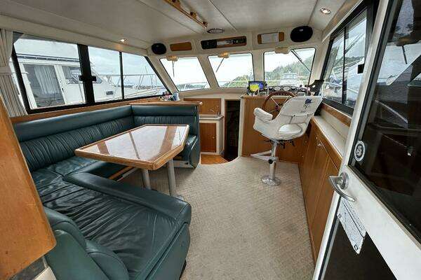 Riviera 34 Convertible Yacht For Sale