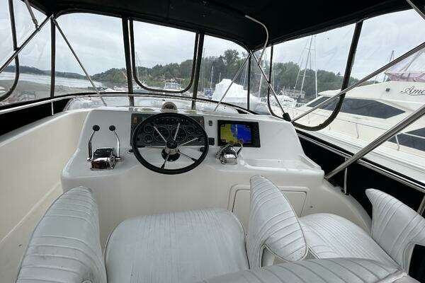 Riviera 34 Convertible Yacht For Sale