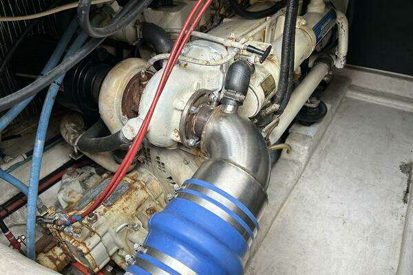 Riviera 34 Convertible Yacht For Sale