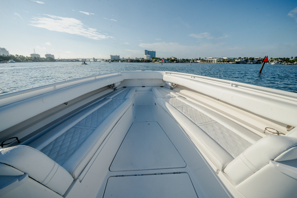 53ft HCB Yacht For Sale