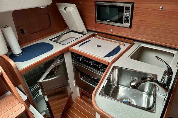 31ft Catalina Yacht For Sale