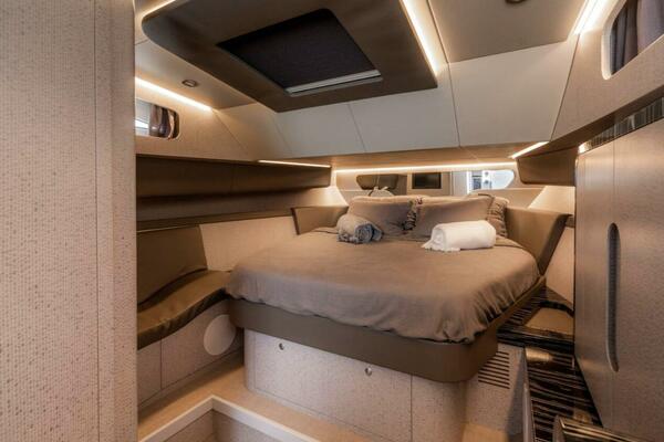 43ft Canados Yacht For Sale