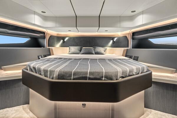 57ft Canados Yacht For Sale