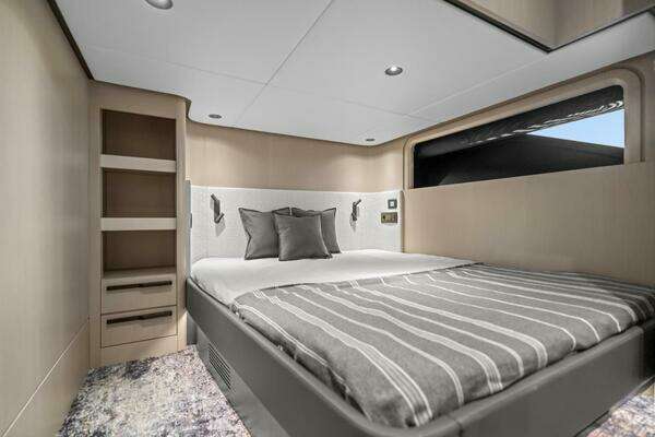 Photo of the 2027 Canados Gladiator 571 Blade