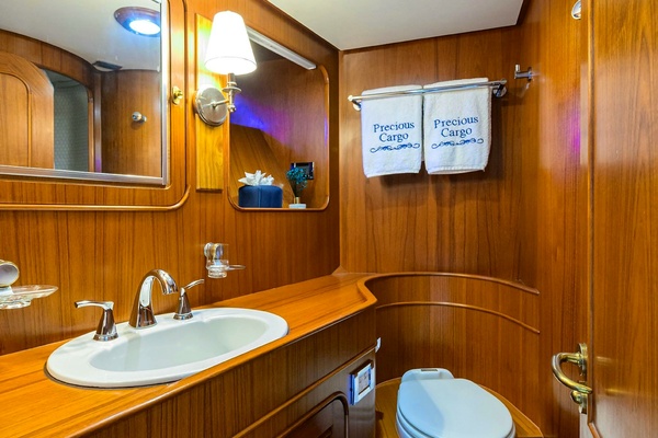 AVENTURER 85ft Jongert Yacht For Sale
