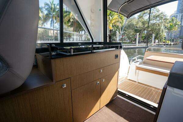 2021 Beneteau 27