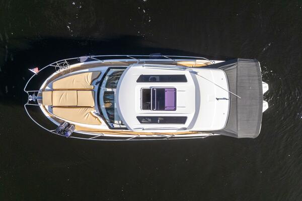 27ft Beneteau Yacht For Sale