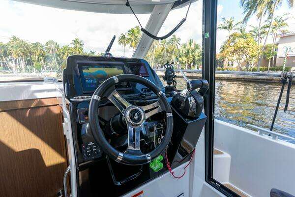 2021 Beneteau 27