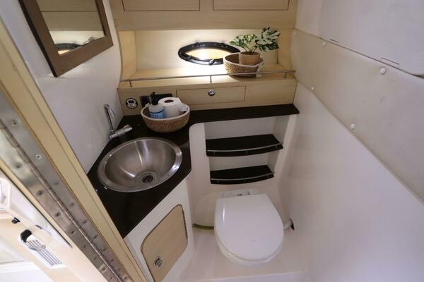 38ft Intermarine Yacht For Sale