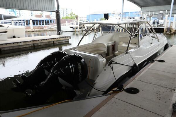 38ft Intermarine Yacht For Sale