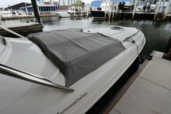 38ft Intermarine Yacht For Sale