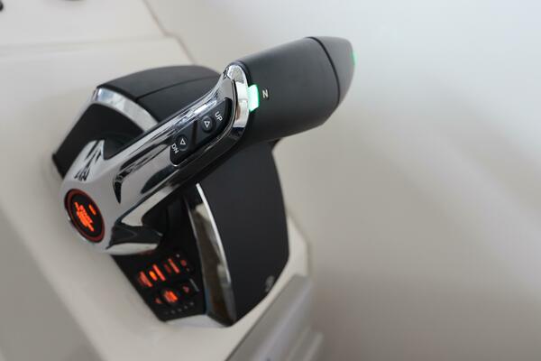 38ft Intermarine Yacht For Sale