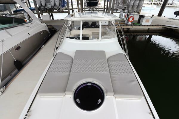 38ft Intermarine Yacht For Sale